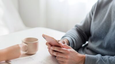 Signs Your Partner's Texting Habits Have Changed and What to Do About It