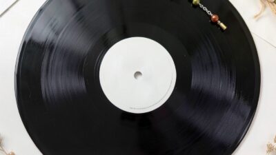 Creative Upcycling Ideas for Old Vinyl Records: DIY Jewelry Making